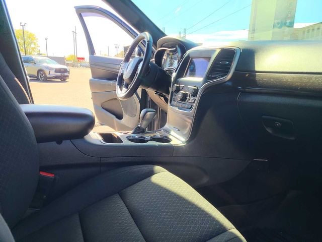 2018 Jeep Grand Cherokee Laredo E