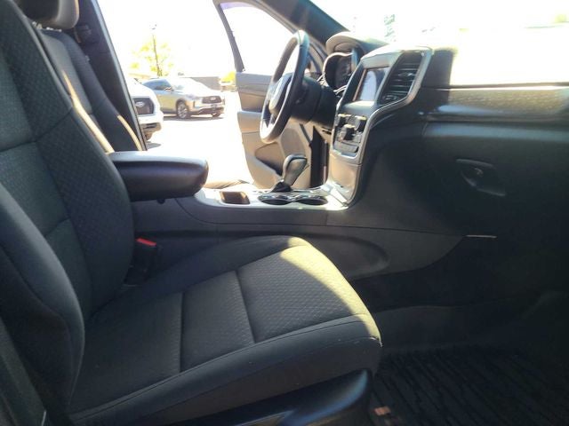 2018 Jeep Grand Cherokee Laredo E