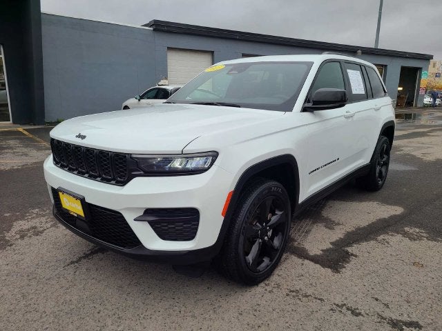 2023 Jeep Grand Cherokee