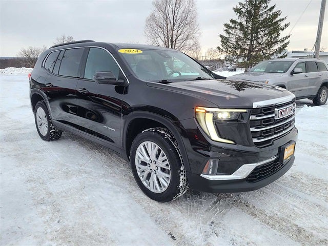 2024 GMC Acadia Elevation