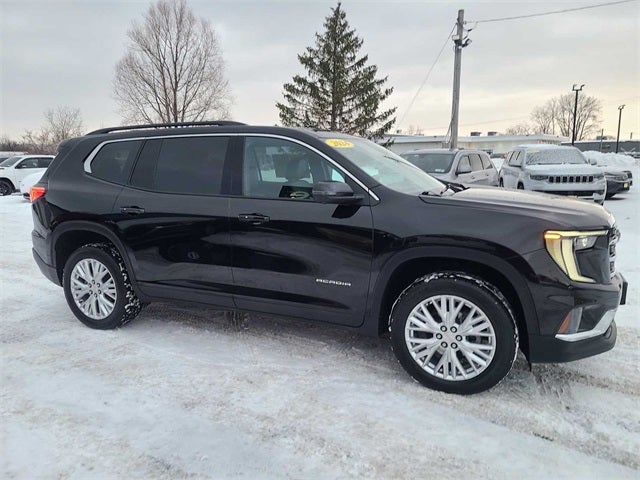 2024 GMC Acadia Elevation