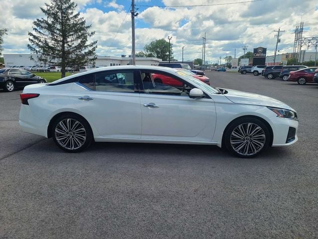 2024 Nissan Altima 2.5 SL