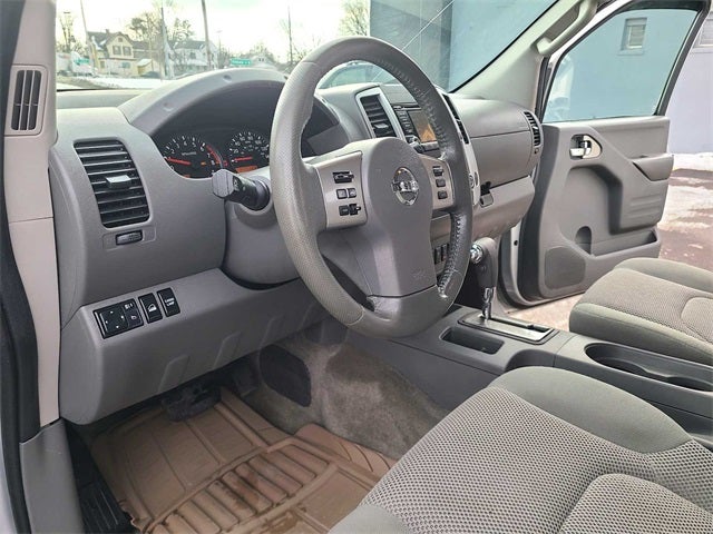 2017 Nissan Frontier SV