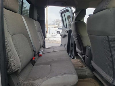 2017 Nissan Frontier SV