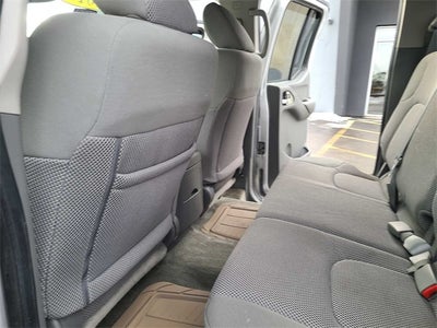 2017 Nissan Frontier SV