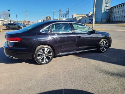 2022 Volkswagen Passat 2.0T SE