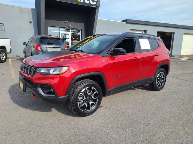 2025 Jeep Compass Trailhawk