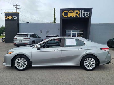 2019 Toyota Camry LE