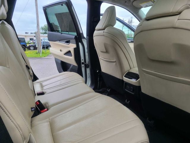 2024 INFINITI QX60 LUXE