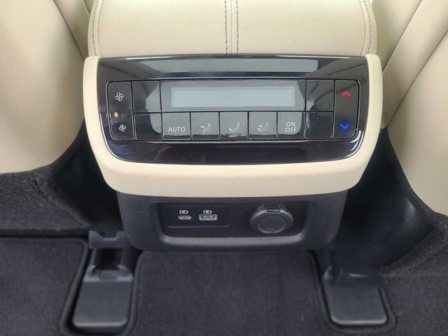 2024 INFINITI QX60 LUXE