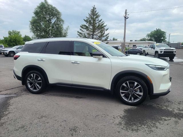 2024 INFINITI QX60 LUXE