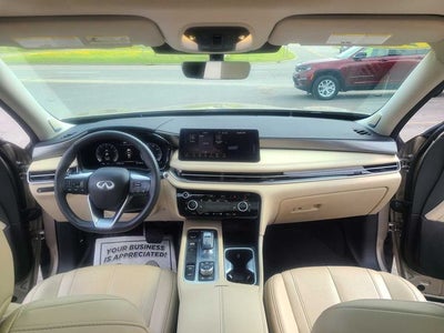 2023 INFINITI QX60 LUXE