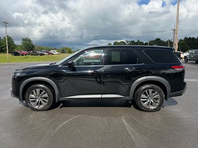 2024 Nissan Pathfinder S