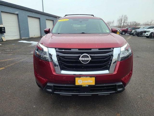 2022 Nissan Pathfinder SV