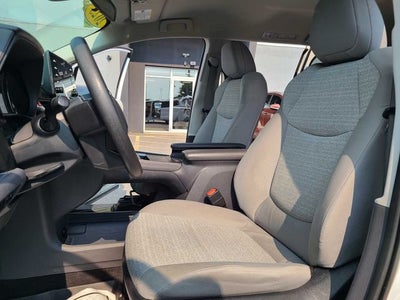 2023 Toyota Sienna LE 8 Passenger