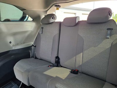 2023 Toyota Sienna LE 8 Passenger