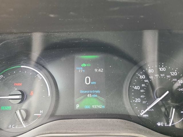 2023 Toyota Sienna LE 8 Passenger