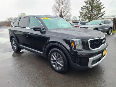 2023 Kia Telluride LX
