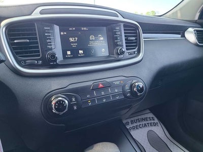 2020 Kia Sorento LX