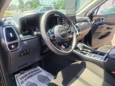 2023 Kia Sorento LX