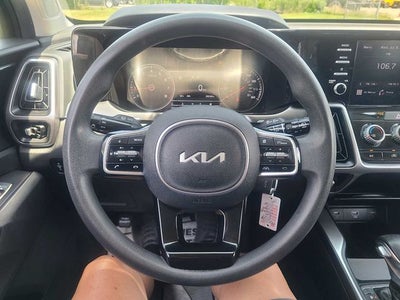 2023 Kia Sorento LX