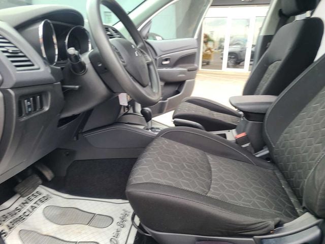 2022 Mitsubishi Outlander Sport 2.0 ES