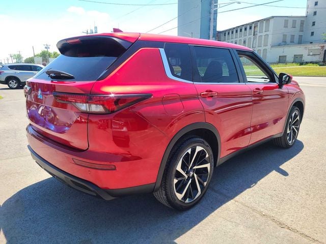 2022 Mitsubishi Outlander ES