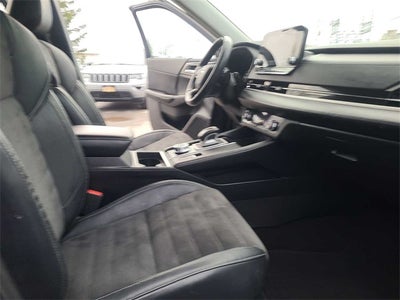 2023 Mitsubishi Outlander SE