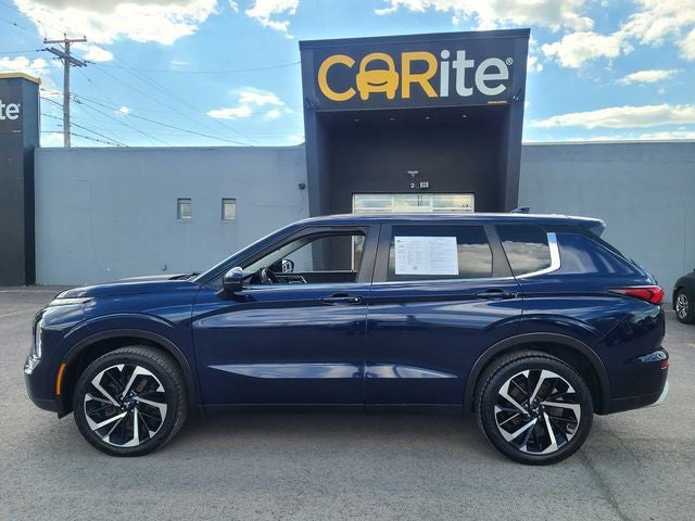 2023 Mitsubishi Outlander SE