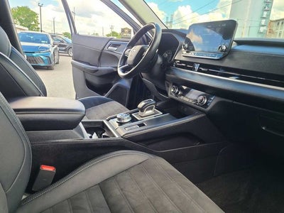 2023 Mitsubishi Outlander SE