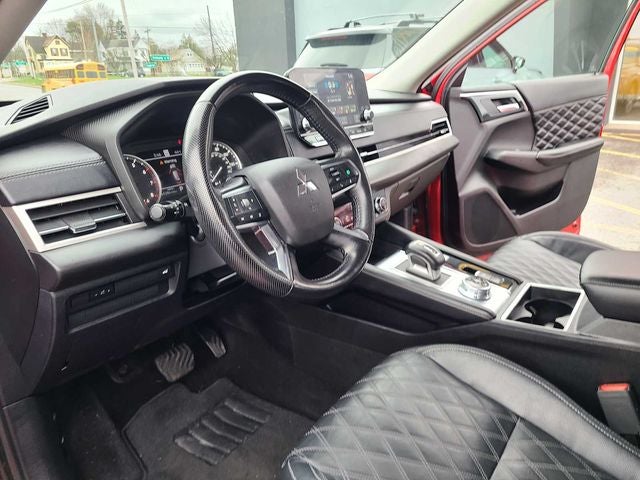 2022 Mitsubishi Outlander SEL