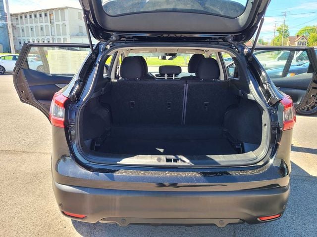 2022 Nissan Rogue Sport S