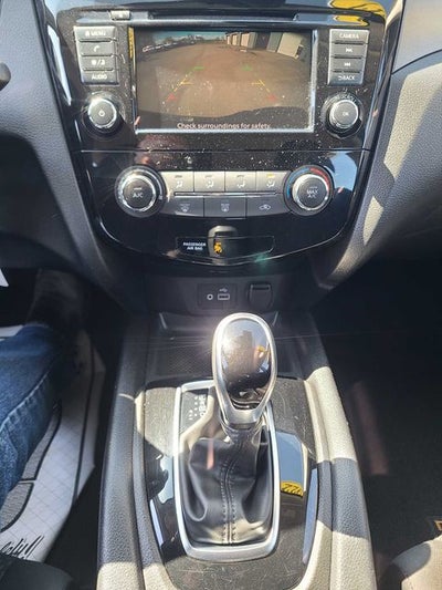 2022 Nissan Rogue Sport S