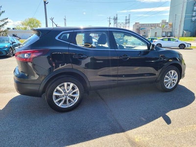 2022 Nissan Rogue Sport S
