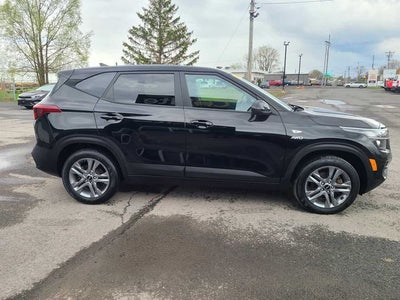 2023 Kia Seltos LX
