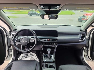 2024 Kia Seltos EX