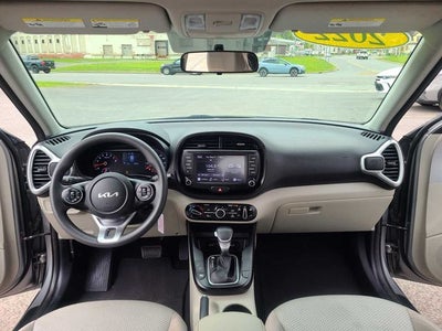 2022 Kia Soul LX