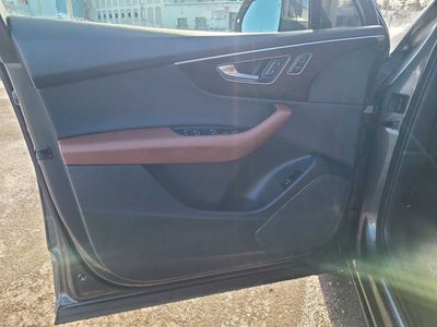 2021 Audi Q7 55 Premium quattro