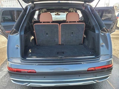 2021 Audi Q7 55 Premium quattro
