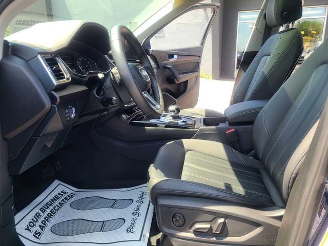 2023 Audi Q5 45 S line Premium quattro