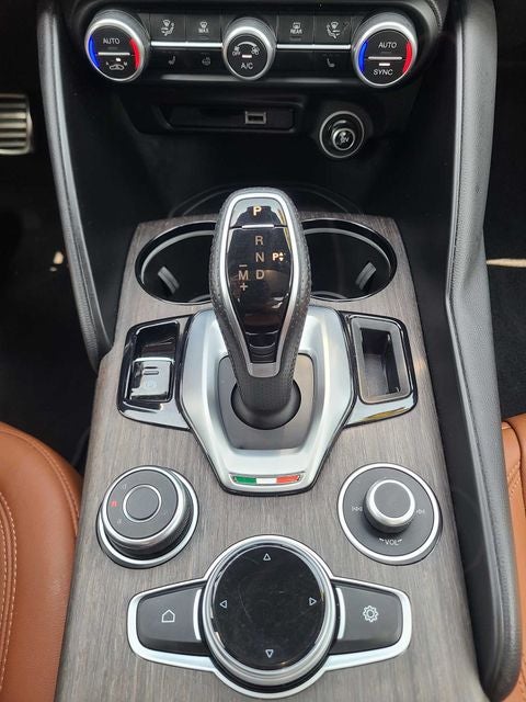 2022 Alfa Romeo Giulia Ti