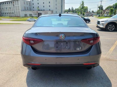 2022 Alfa Romeo Giulia Ti