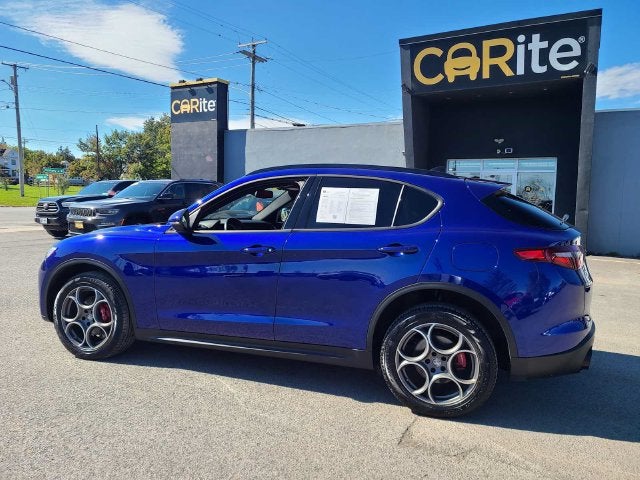 2023 Alfa Romeo Stelvio Sprint