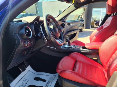 2023 Alfa Romeo Stelvio Sprint