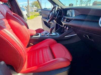 2023 Alfa Romeo Stelvio Sprint