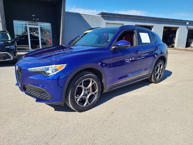 2023 Alfa Romeo Stelvio Sprint