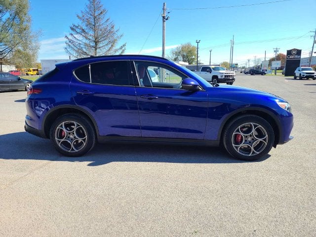 2023 Alfa Romeo Stelvio Sprint