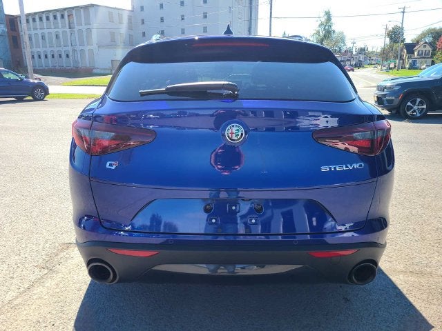 2023 Alfa Romeo Stelvio Sprint