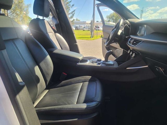 2023 Alfa Romeo Stelvio Ti